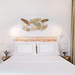 شقة فندقية Yasos By The Sea 3*
