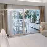 Yasos By The Sea Lejlighedshotel 3*