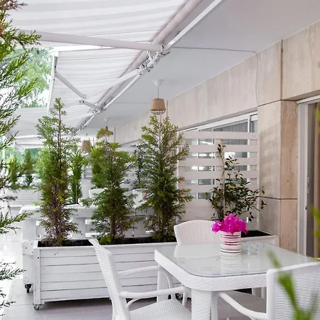 Yasos By The Sea Aparthotel