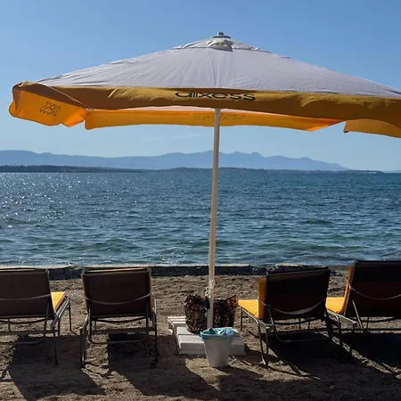 Aparthotel Yasos By The Sea